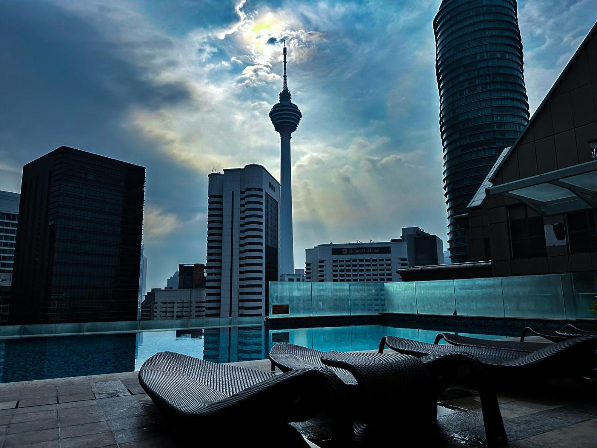 Klcc Suites By Nhb 吉隆坡 外观 照片