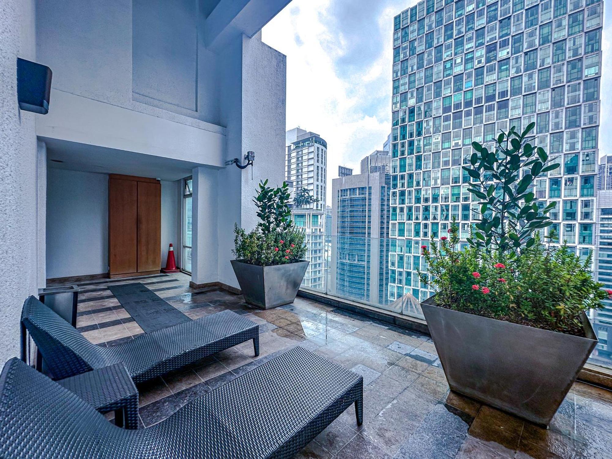 Klcc Suites By Nhb 吉隆坡 外观 照片
