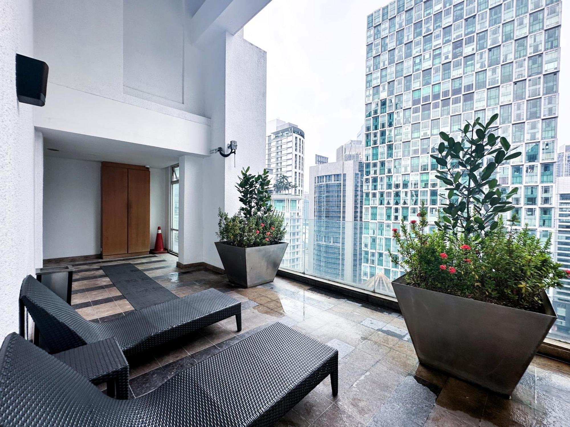 Klcc Suites By Nhb 吉隆坡 外观 照片